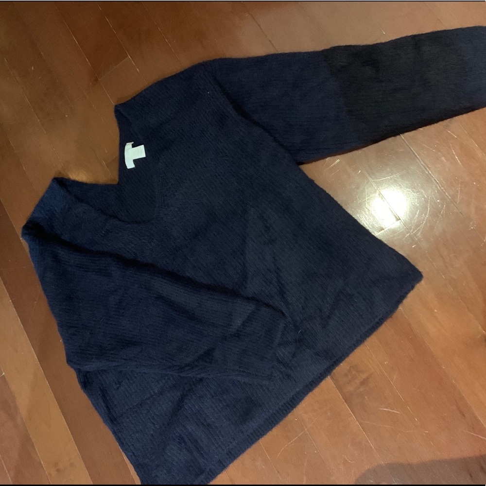 H&M V-Neck Sweater